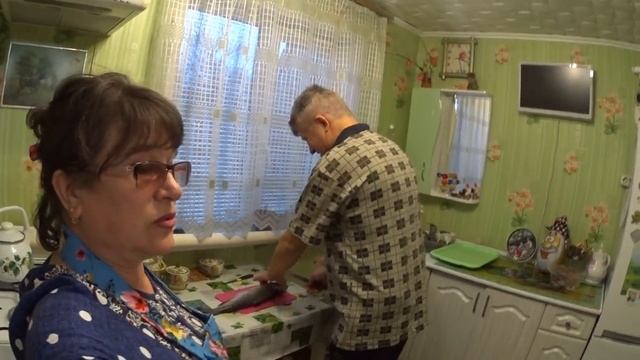 как выбрать горбушу с икрой . смотреть онлайн