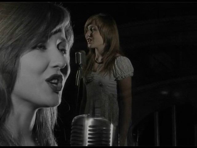 Екатерина Чайникова. Снегири.Музыкальный Причал, 2011 г. смотреть онлайн