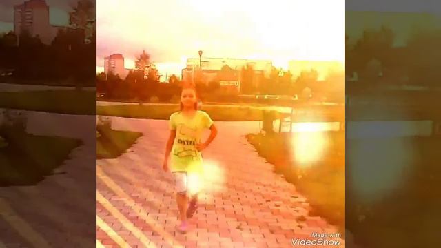 Я и моя Эйли Лира смотреть онлайн