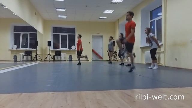 Хоп, хоп и тыдыщ! Джампы и лайт джига в ирландских танцах! смотреть онлайн