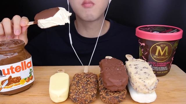 ASMR MAGNUM CHOCOLATE ICE CREAM PARTY MUKBANG 매그넘 초콜릿 아이스크림 먹방 アイスクリーム  Es Krim 咀嚼音Kem EATING SOUND