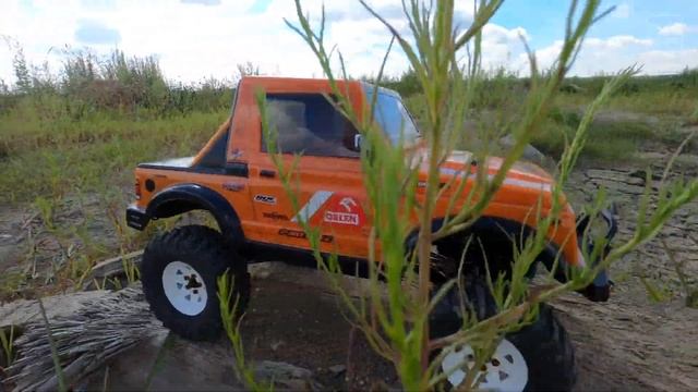 Suzuki Jimny | Toyota FJ40 Land Cruiser | ECX Barrage Gen2, Tamiya CC-01, Proline Sumo | crawler RC смотреть онлайн