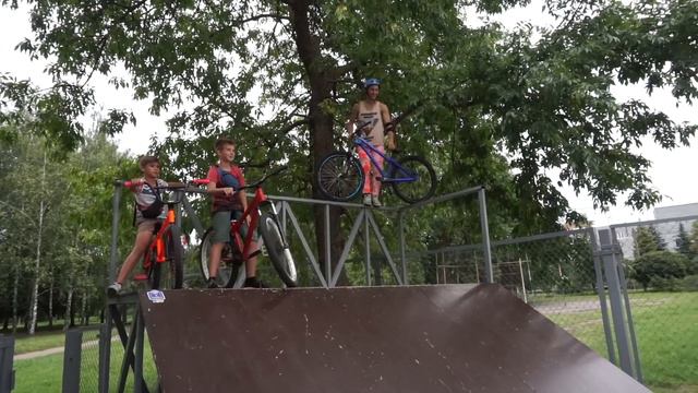 Mini Bmx или GAme Of Bike Егор Кузьмич Vs Ckrunnikov