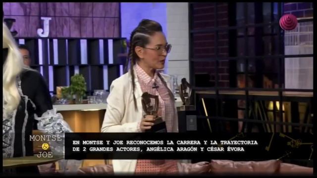 Angélica Aragon y César Évora - Montse y Joe смотреть онлайн