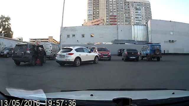 Девочка пописала смотреть онлайн