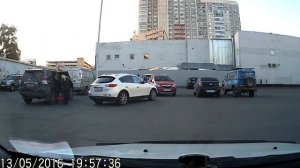 Девочка пописала