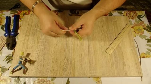 Проволочный солдатик, мастер класс за 7 минут.... смотреть онлайн