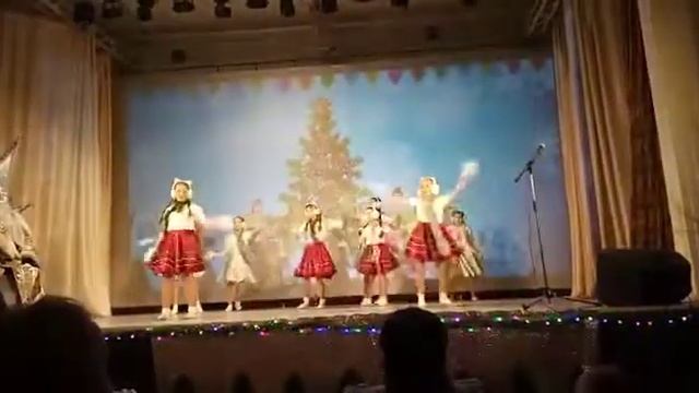 танцует кабы небыло зимы смотреть онлайн