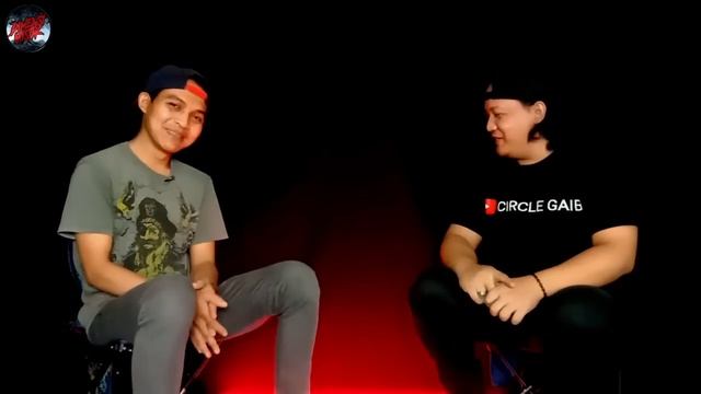 SEREEM...!!! PENGHUNI RUMAHNYA SAMPAI GAK BERANI TIDUR DI RUMAHNYA SENDIRI! w/ Circle Gaib смотреть онлайн