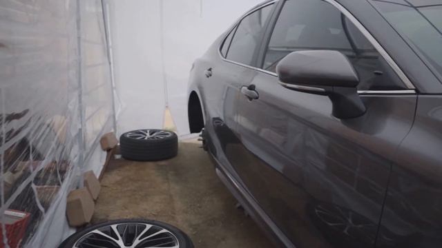 INSTALLING COILOVERS ON A CAMRY!!!! смотреть онлайн