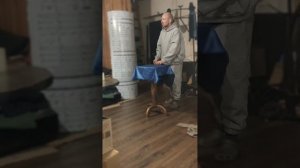 Как правильно показывать Фокус летающий стол