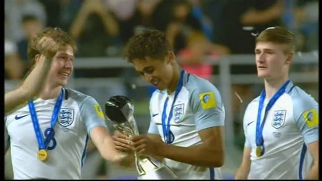 England U20's World Cup Winners 2017 Trophy Presentation смотреть онлайн