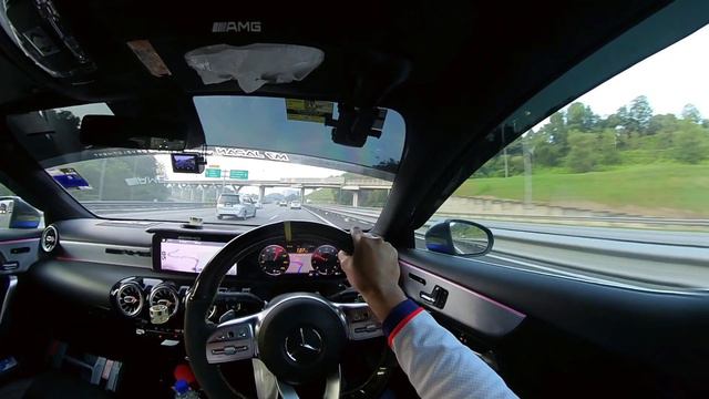 POV Mercedes AMG Line A250 W177 on highway plus malaysia..cruising at 2000rpm to 2500rpm..... смотреть онлайн