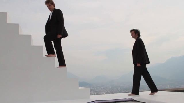 Cavale, Yoann Bourgeois | Contemporary Art Performance смотреть онлайн