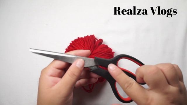 ?Como hacer POMPOM de Lana con Cartón de Papel Higiénico?? смотреть онлайн