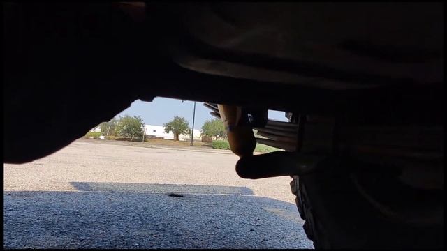 Check Your Driveshaft Bolts!! - 1998 Ford Explorer смотреть онлайн