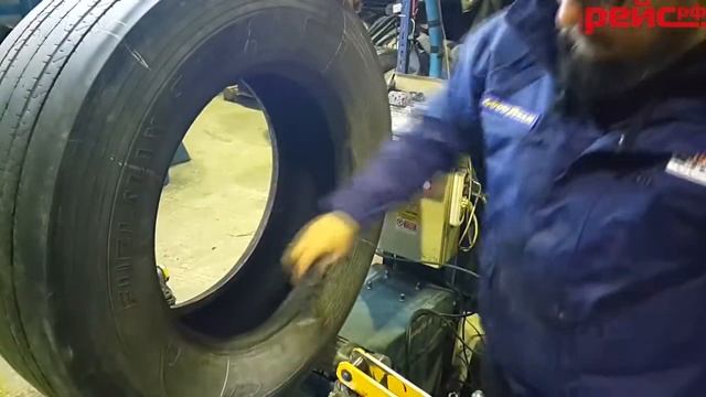 Как восстанавливают грузовые шины по технологии Goodyear NEXT TREAD смотреть онлайн
