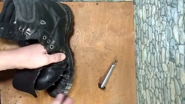 Берцы. Снимаем подошву. смотреть онлайн