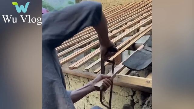 Renovating and cleaning the abandoned house in the forest. Survival in the forest with my dog смотреть онлайн