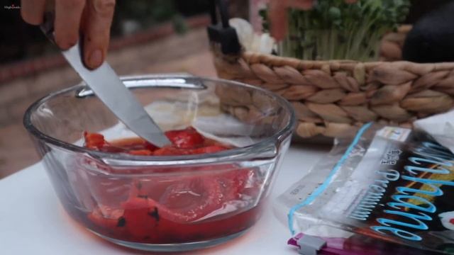 Любимая Еда Оператора - Роллы из Полбы - Spelt Rolls - Рецепт от Эгине - Heghineh Cooking Show смотреть онлайн