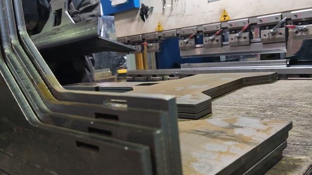 Видео с производства мини-погрузчиков Митракс РФ. Санкт-Петербург. Часть 2 .#минипогрузчики смотреть онлайн