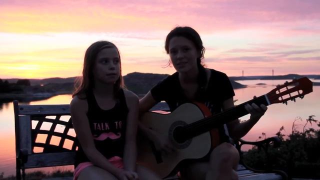 Closer - Frida Amundsen (cover by Annie and Alexia) смотреть онлайн