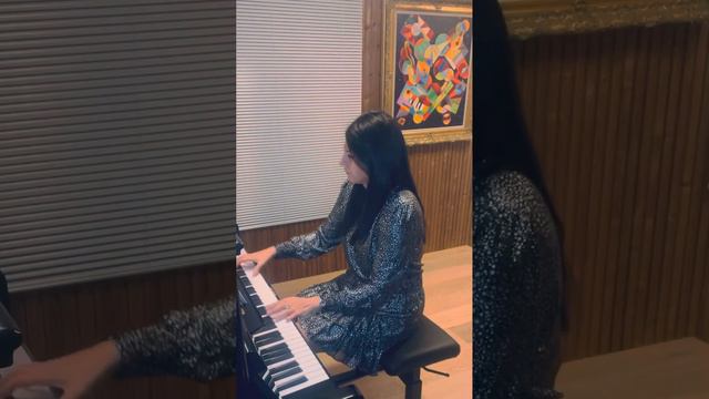 Henry Mancini - Moon River from the movie Breakfast at Tiffany's by Olga Bukavyn смотреть онлайн