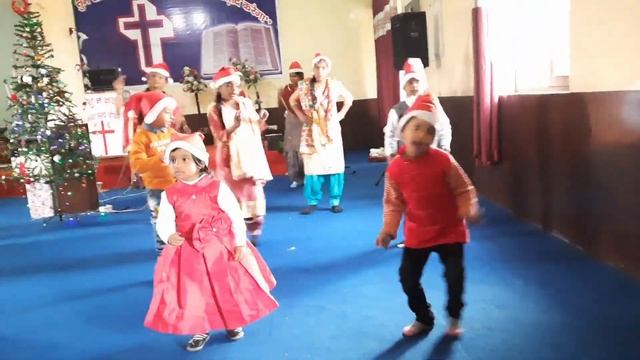 Jingle bells dance смотреть онлайн