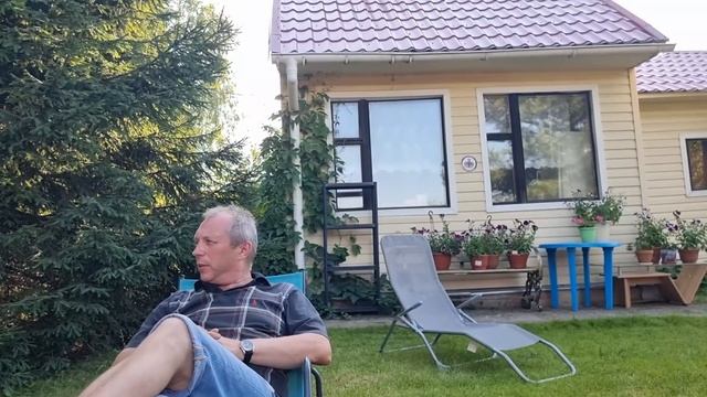 Шашлычок на даче. Думаем Как Лететь в Грузию смотреть онлайн