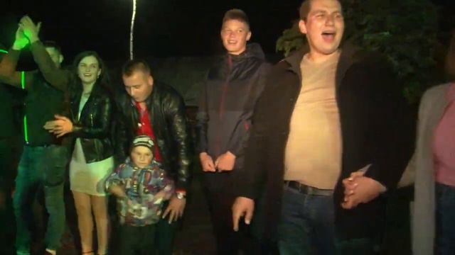 Весілля в черемшині дует королівська вечірка смотреть онлайн