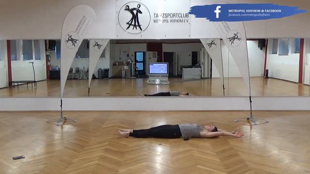 #033 - Deep Stretch mit Anna | 09.04.2020 | #StayHome #WithMe #WirBleibenZuhause смотреть онлайн