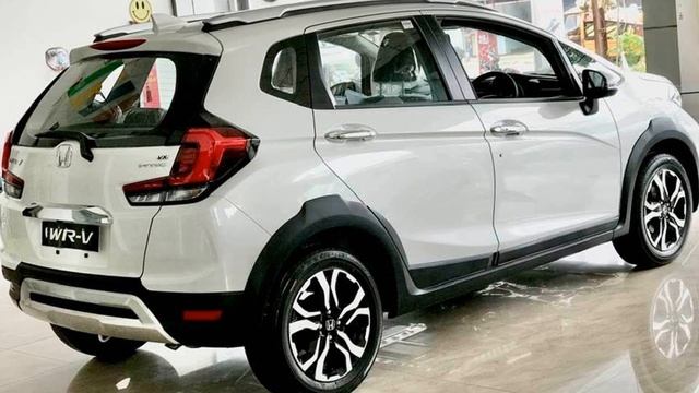 Названа дата продаж обновленного кросса Honda WR-V смотреть онлайн