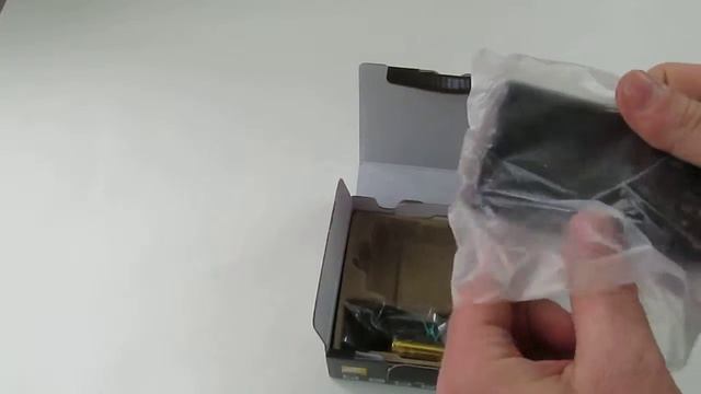 Nikon COOLPIX L27 Red | unboxing смотреть онлайн