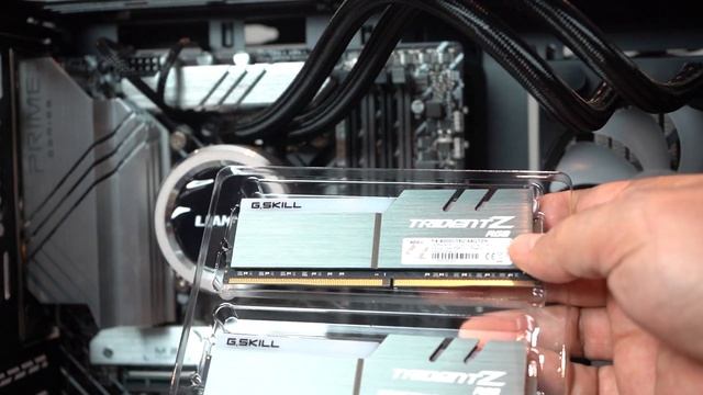 Lian Li - Pika PC Build ! 6 Months in the making ! (Not Sponsored) смотреть онлайн