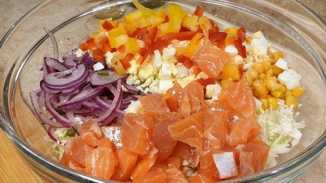 САЛАТ с Форелью и Креветками смотреть онлайн