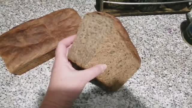 Очень вкусный и полезный цельнозерновой хлеб, лёгкий и простой рецепт с подсчётом КБЖУ. смотреть онлайн
