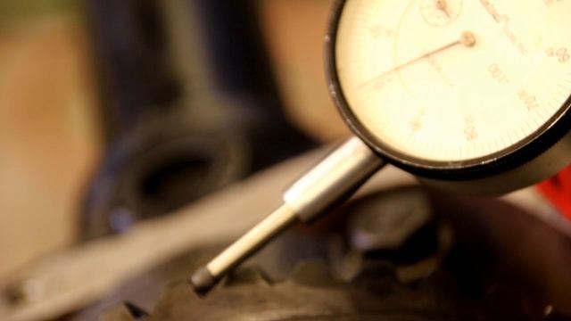 Willys Jeep Front Axle Rebuild, Knuckle Lube discussion смотреть онлайн