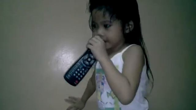 Barbie A Perfect Christmas Give It Away смотреть онлайн