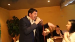 Аркадий К. - А у девченок ветерок