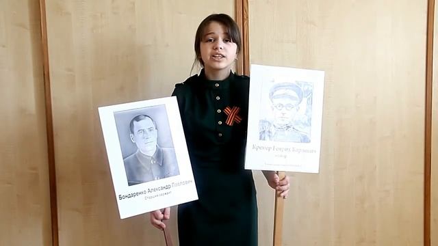 Ефанкина Анастасия, стихотворение Светланы Одинокой "Фотография вложена в старую книжку" смотреть онлайн