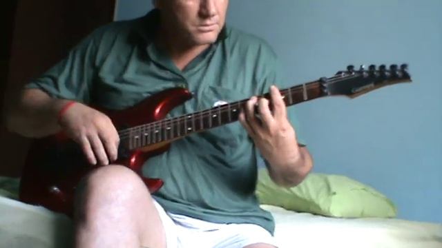 Chicão, improviso de blues, em guitarra limpa смотреть онлайн