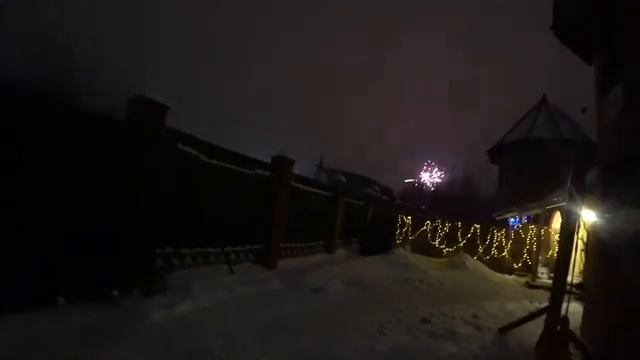 Встреча 2021 жарим шашлык | Новый год на улице | Празднуем Новый год с семьей | отмечаем Новый год смотреть онлайн