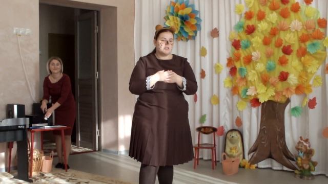 Осенний праздник в детском саду "Пчёлка" смотреть онлайн