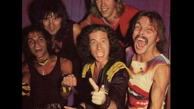 Happy birthday to Klaus Meine from the Scorpions! смотреть онлайн