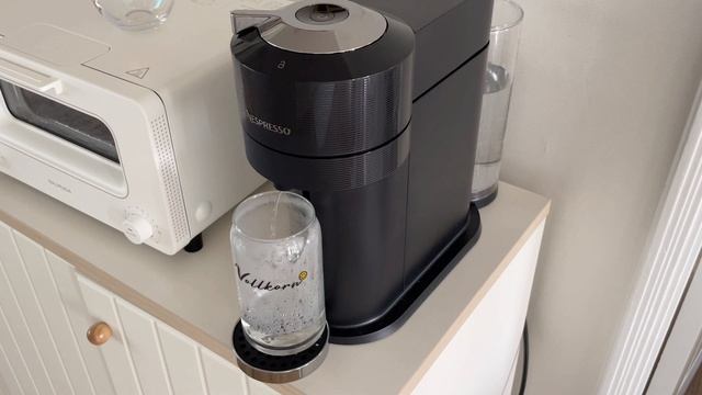 네스프레소 버츄오넥스트 개봉&청소&추출 후기 (아메리카노, 라떼) | NESPRESSO VERTUO NEXT смотреть онлайн