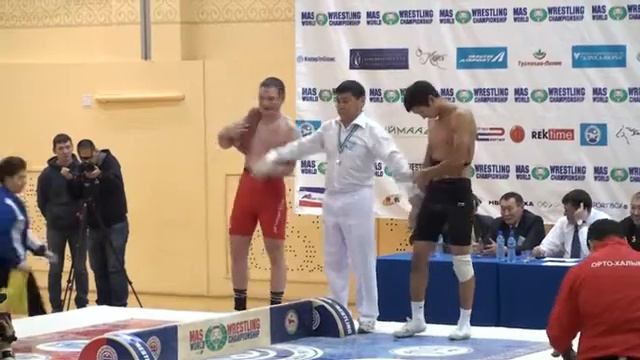 Мас-рестлинг. Абсолютный чемпионат РС(Я) 2014 г. памяти Ф.М. Дегтярева. смотреть онлайн