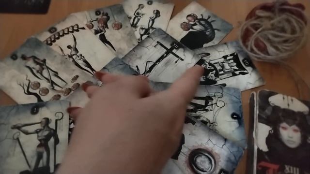 ВАШ ТАЙНЫЙ ПОКЛОННИК И СТАНЕТ ЛИ ОН ЯВНЫМ? (ГАДАНИЕ НА ТАРО, ТАЙМ-КОД ПОЗИЦИЙ В ОПИСАНИИ ПОД ВИДЕО) смотреть онлайн