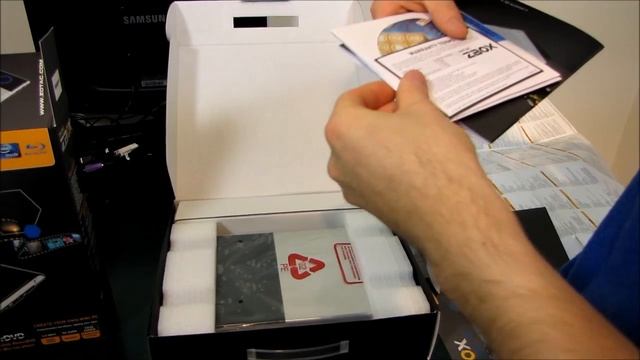 Zotac Zbox HD-ID33BR ION Blu-Ray Barebones NetTop Unboxing & First Look Linus Tech Tips