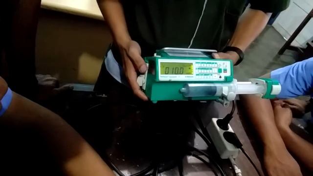 Syringe pump смотреть онлайн