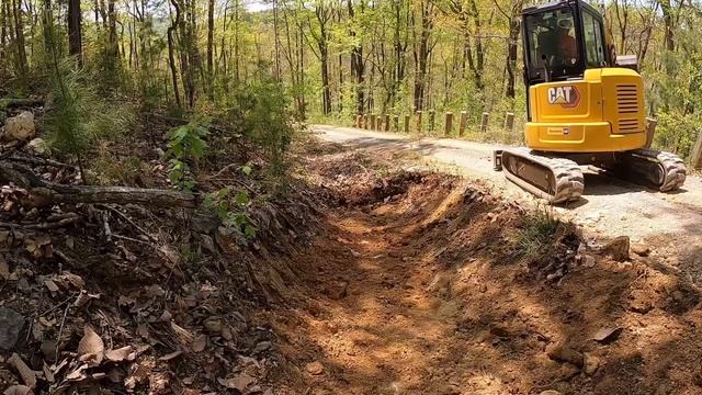 ROCKY NIGHTMARE PROVES TO MUCH FOR LITTLE CATs!!! BIG CAT CAME FOR BACKUP… CAT 259 CAT 304 CAT D5 смотреть онлайн